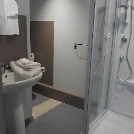 De L'abbaye * Saint-Savin (Vienne)