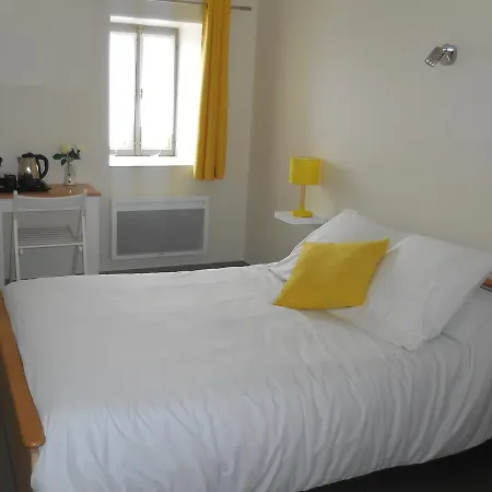 De L'abbaye Hotel *