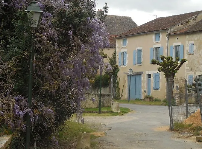 De L'abbaye * Saint-Savin (Vienne)